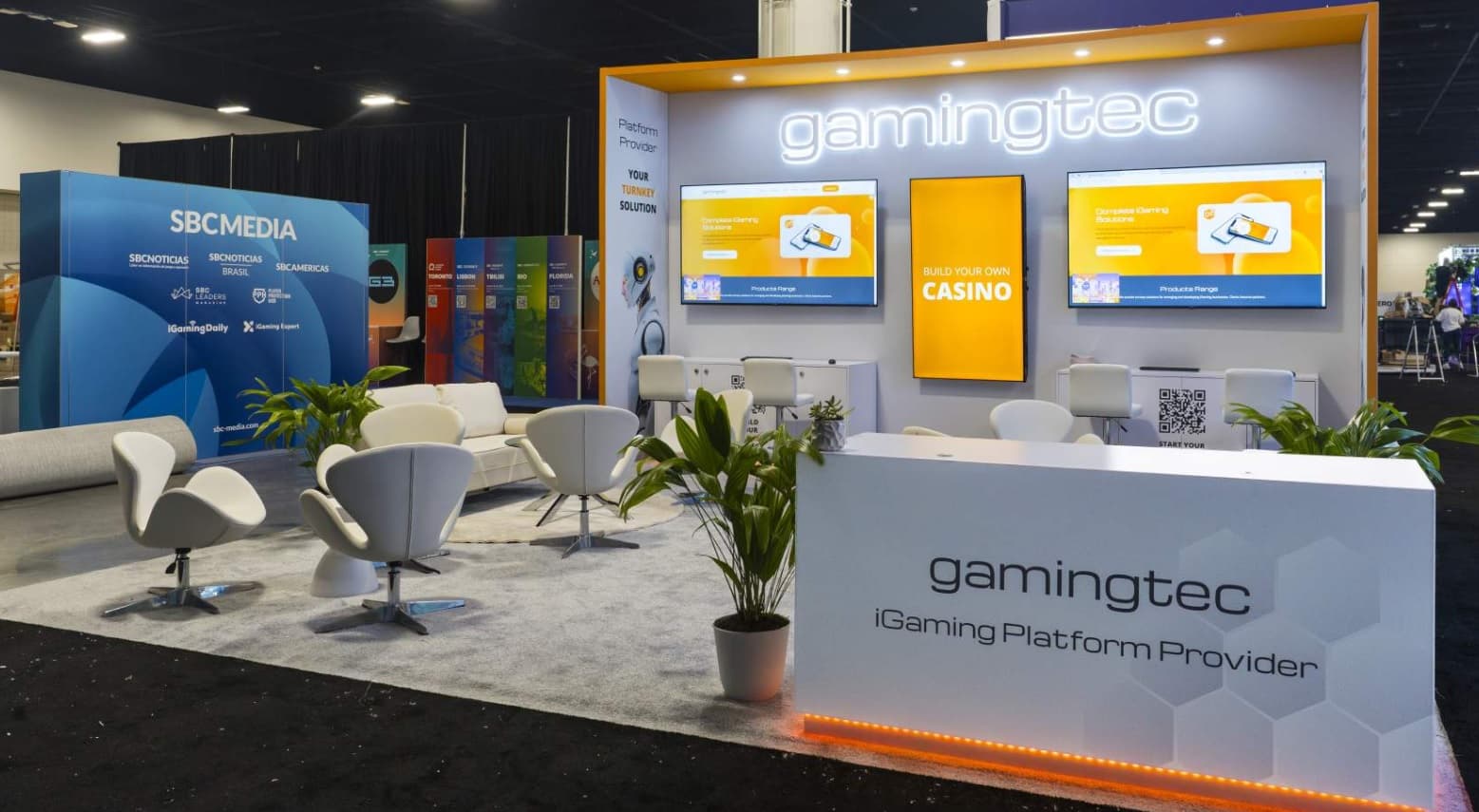 20' x 20' Custom Rental Displays by ExpoNetUSA