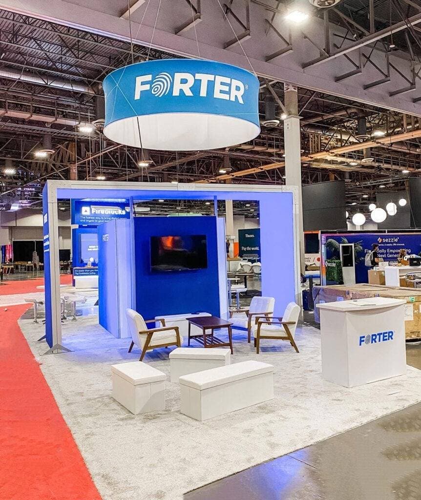 10x20' Custom trade show exhibit display rental in Chicago, Illinois..